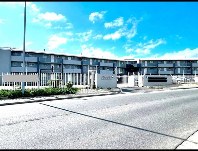 2 BEDROOM APARTMENT FOR SALE IN THORNTON